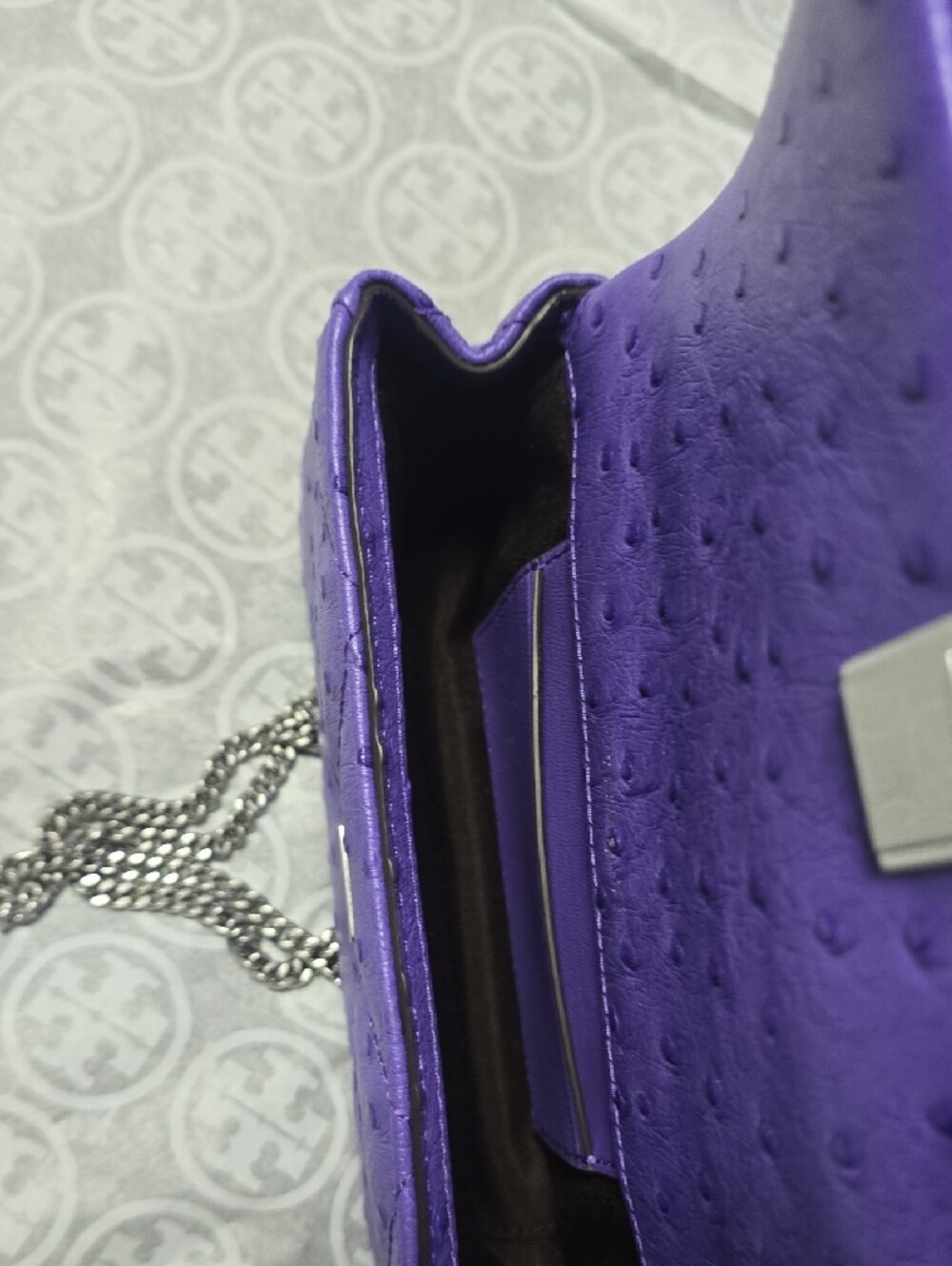 Tory Burch Violet Quilted Chain Strap Crossbody - Picture 3 of 5
